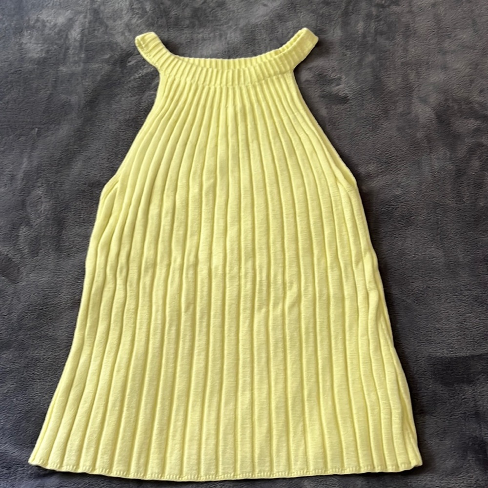 Yellow top